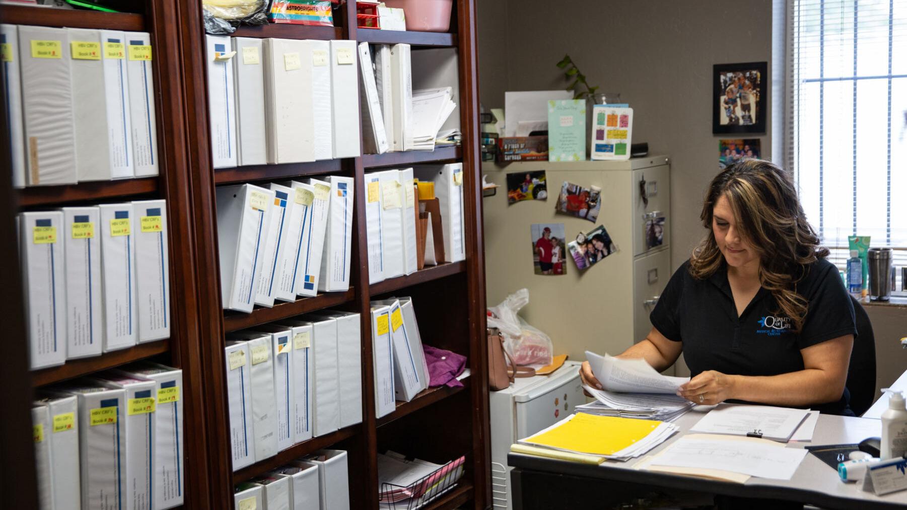 ClÃnica de °Õ³Ü³¦²õó²Ô recluta participantes para probar vacuna contra el COVID-19